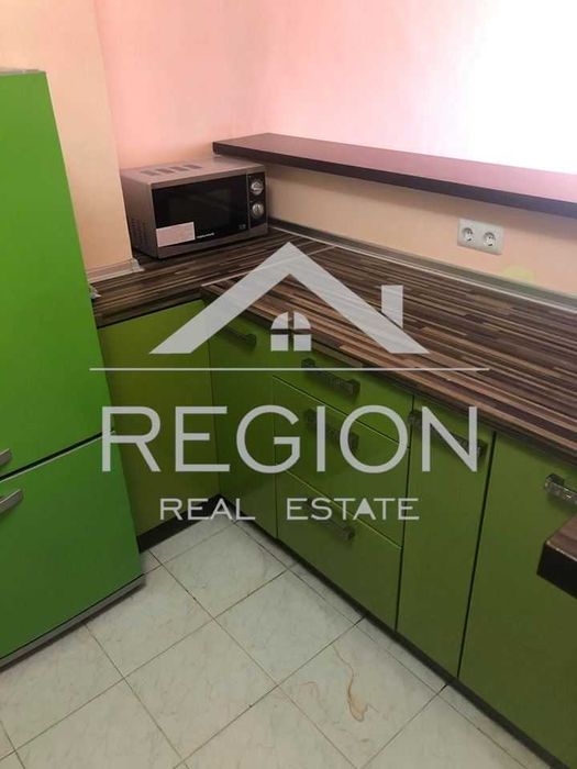 Дава се под наем Двустаен апартамент в Варна, Колхозен пазар - 65 кв.м за 408 € - Снимка #2