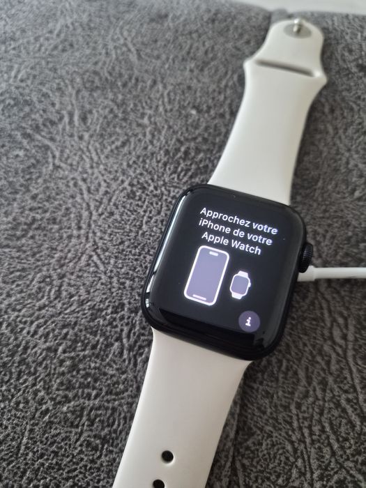 Apple Watch SE 2 с 40