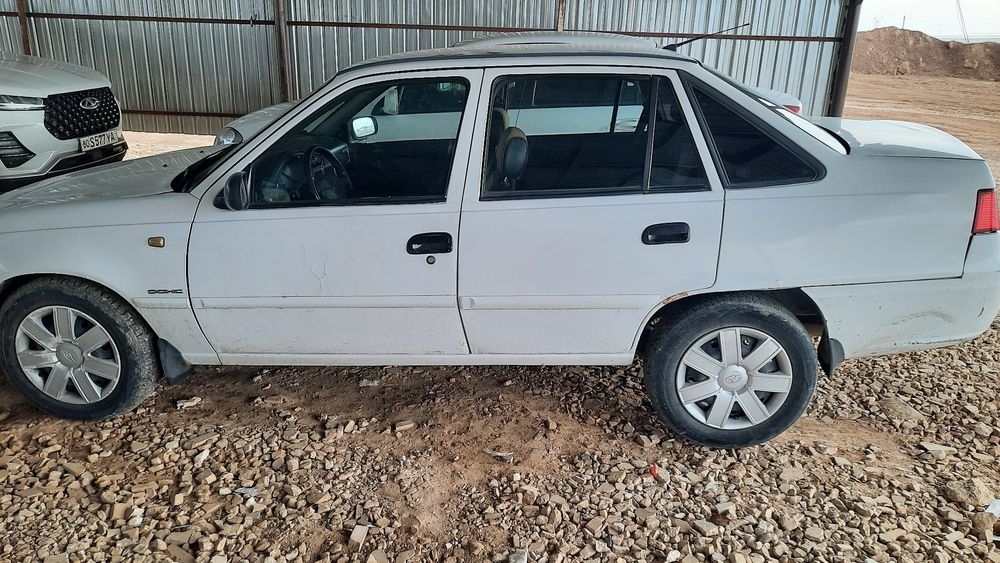 Нексия 2 1.6 донс сотилади