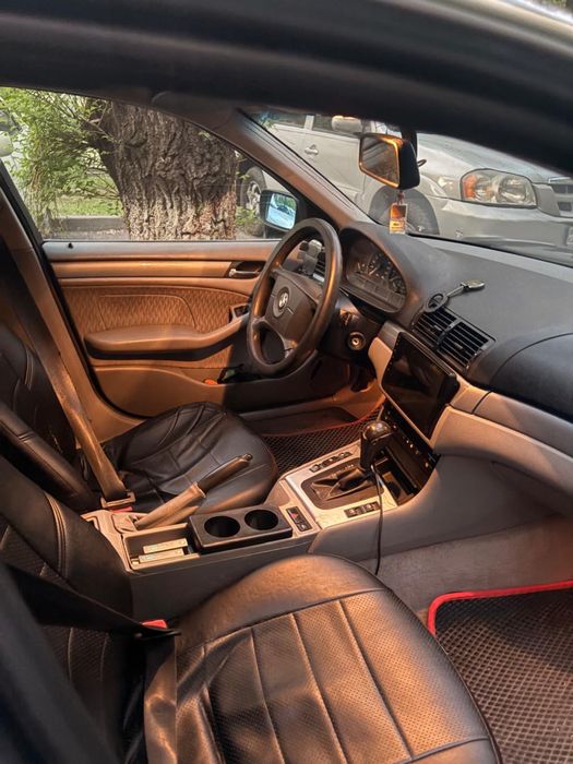 Bmw i320 e46 в отличном состоянии 2.2л