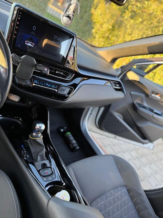 Toyota chr 2021 , 2.0 184 cai