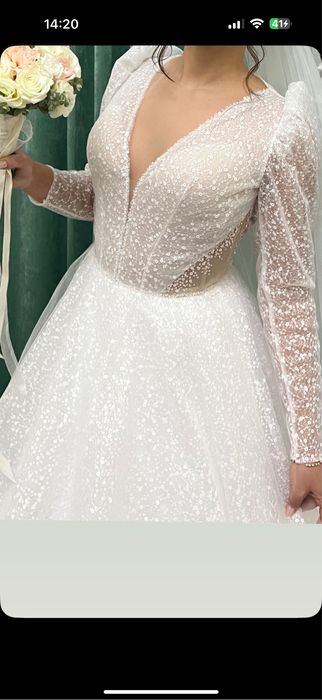 Свадебное платье б/у
