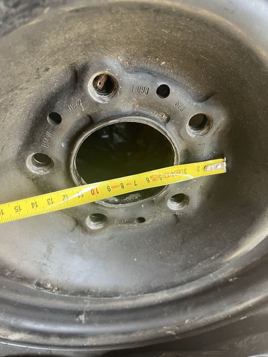 Anvelopa cu janta 195/65/R15, stare foarte buna