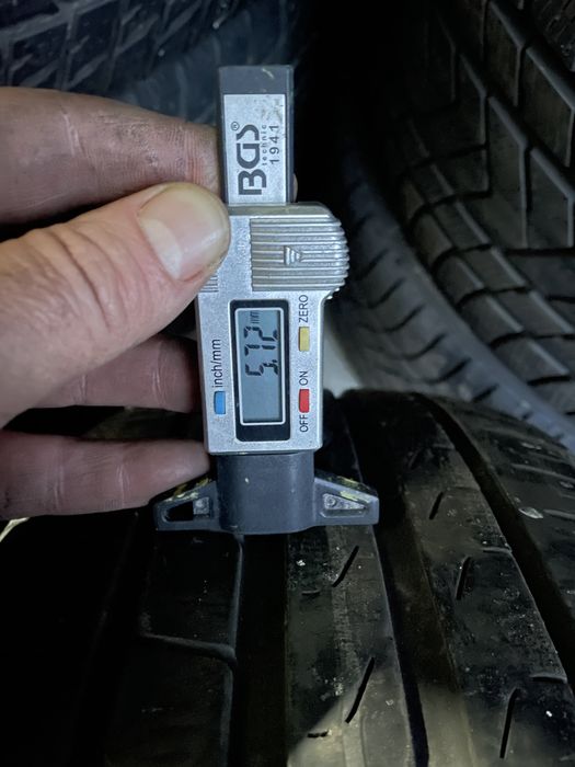 Anv vara 225/55/17 Michelin/Pirelli