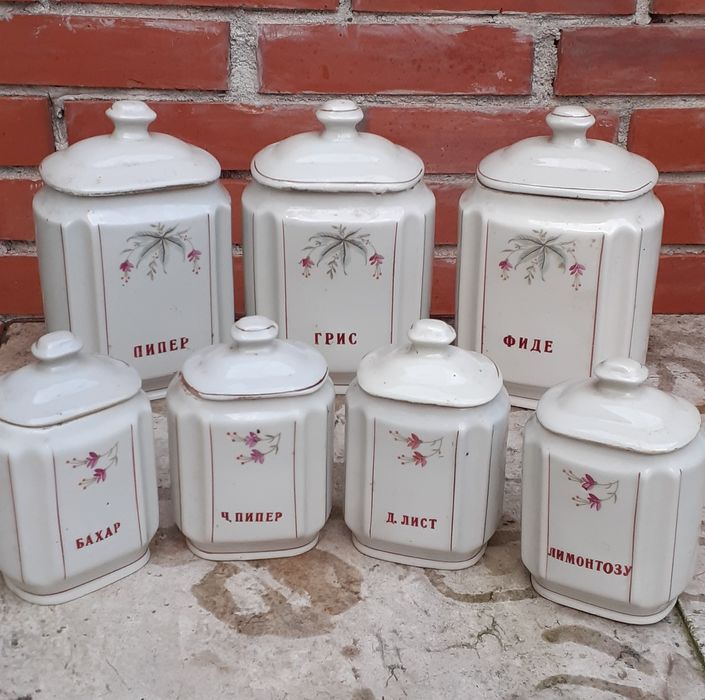 Български порцелан, закачалки от миналият век