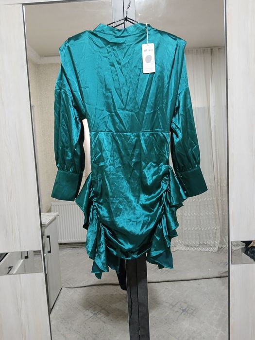 Вечерние платье .