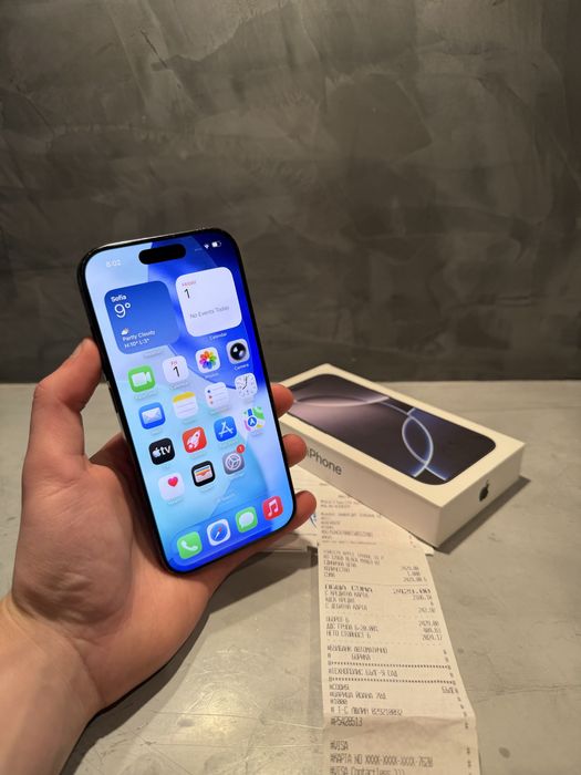 КАТО НОВ Iphone 16 Pro Black Titanium + гаранция