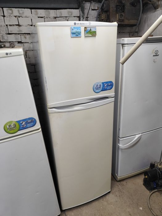 Продам холодильник ВЕКО