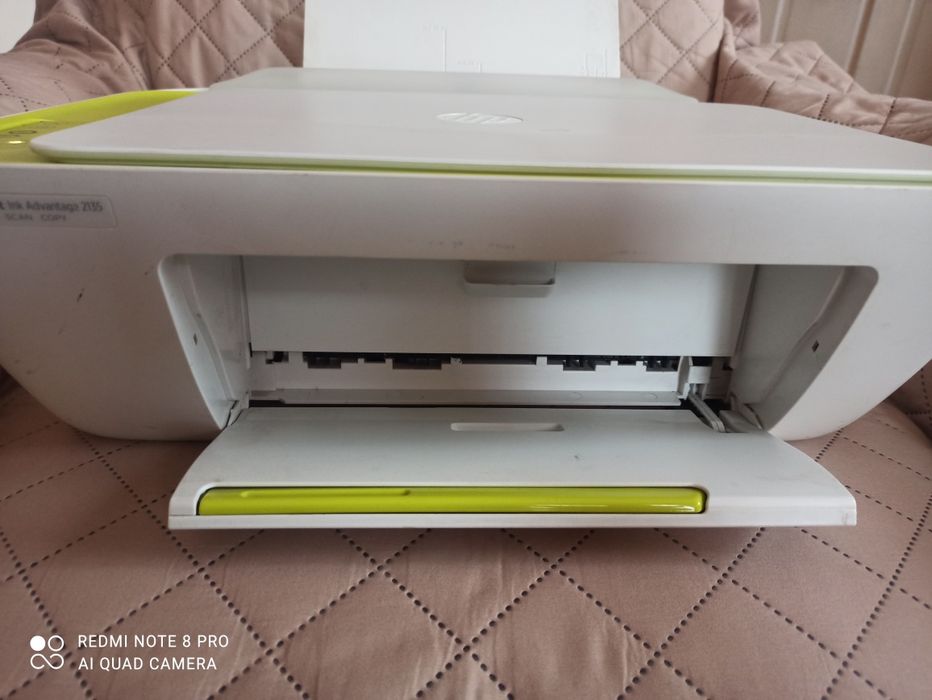 Мултифункционално устройство HP Deskjet Ink Advantage 2135 All-in-One,
