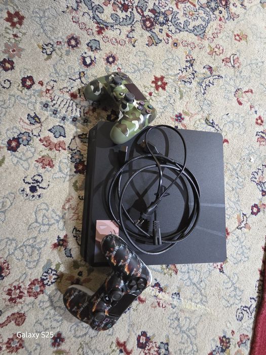 Playstation 4 Slim