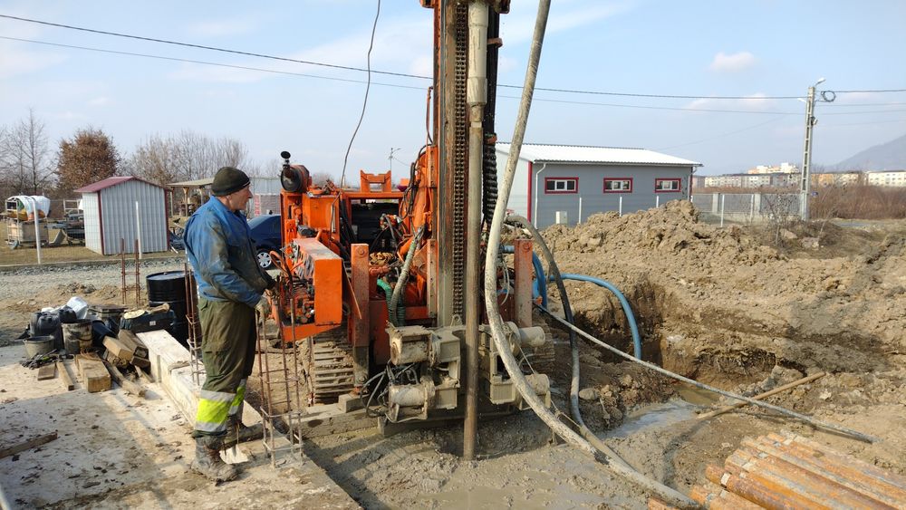 Foraje profesionale puțuri apa uz casnic,industriale in orice teren.