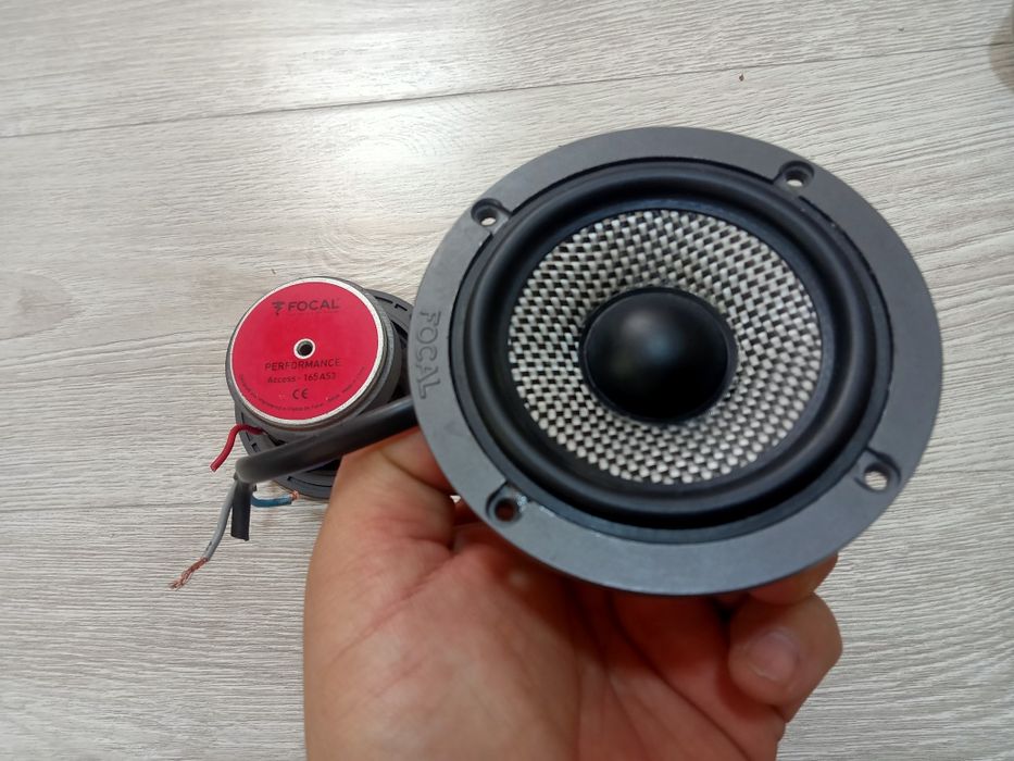 Продам калонки СЧ средний частотный в очень хорошем состоянии.