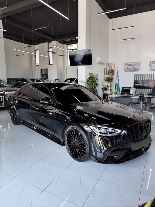 Mercedes benz W223 S500 Full