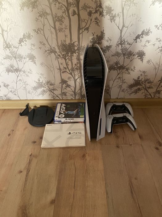 Ps5, 3 игры, 2 джойстика