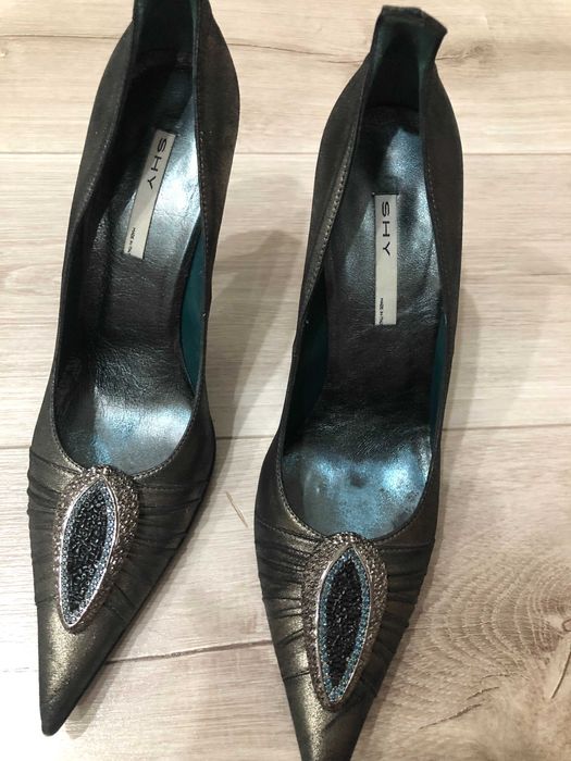 Красивые женские туфли