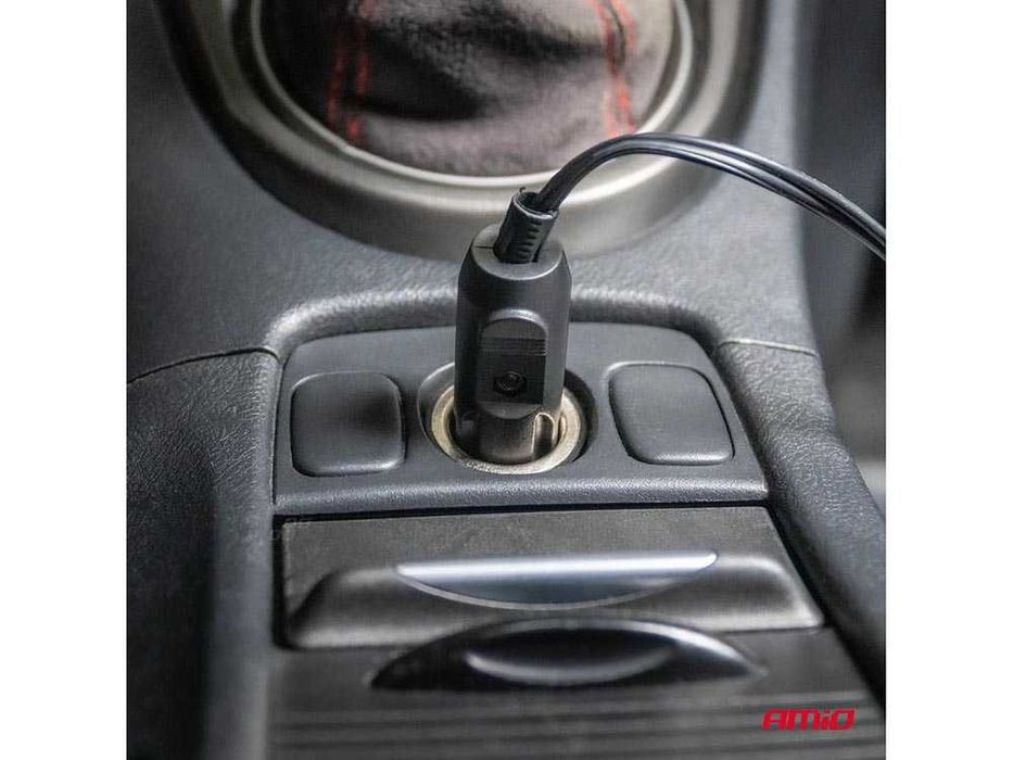 Автомобилен компресор AMIO  с лед дисплей 12v 100w