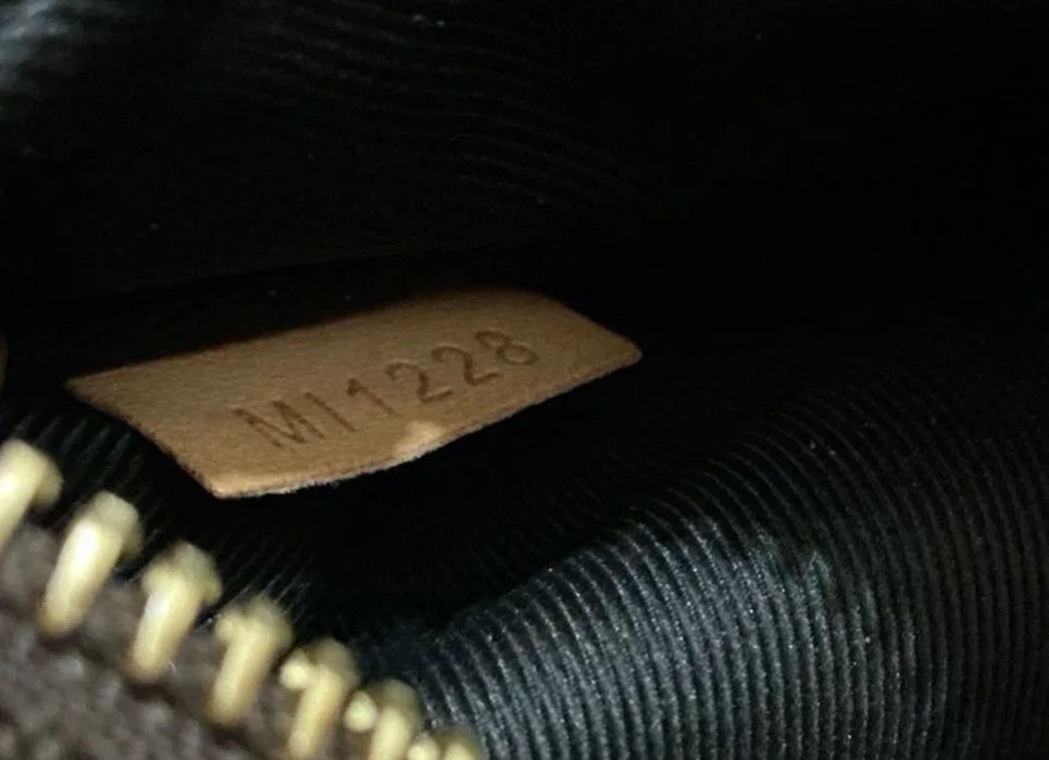 Сумка Louis Vuitton оригинал СРОЧНО