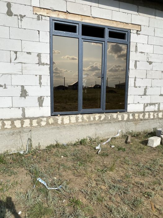 Изготовление окон перегорок витражеи