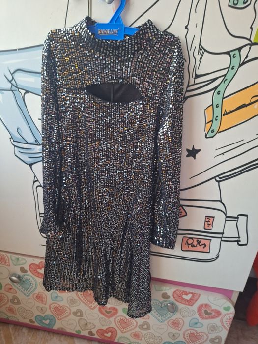 Продается платье детское