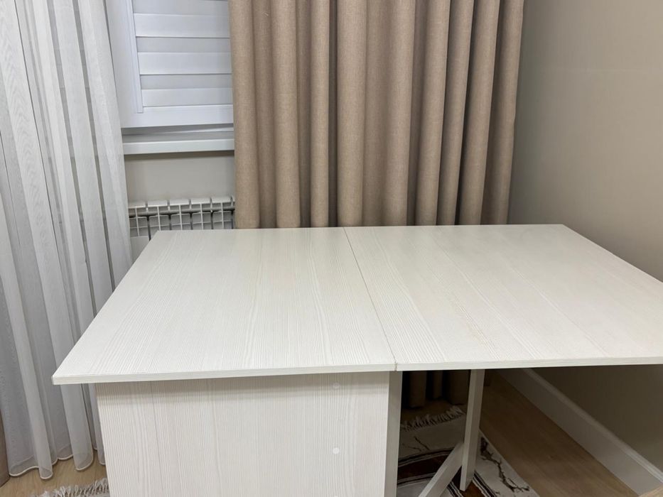 продается стол раскладной