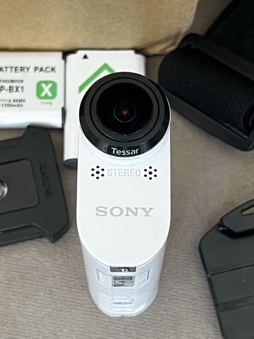 Экшн видеокамера Sony