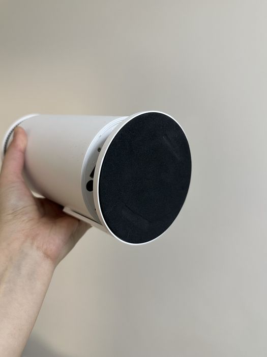 Продаю проектор новый