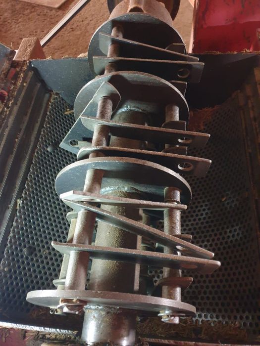 Presa peleti 22kW+ Moara rumeguș 18,5kW