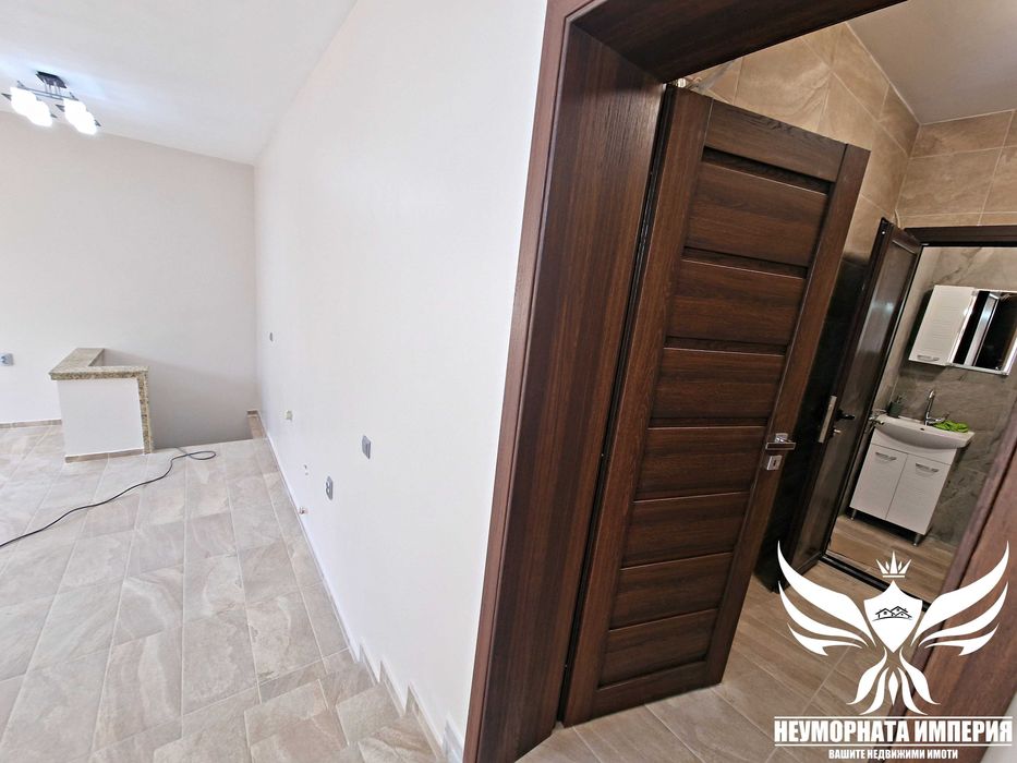 Под наем помещение, ателие, магазин, офис, склад 60кв.м. гр.Асеновград