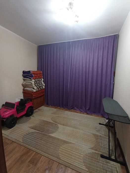 Продам 2 комн. квартиру в Уральске