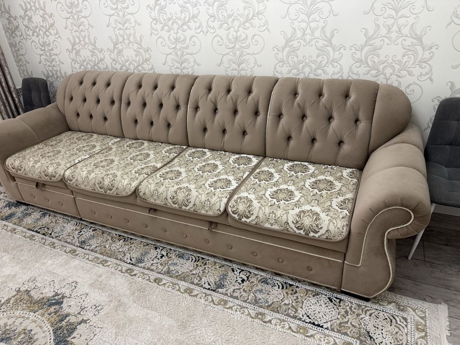 Продам диван раскладной длина 3,20