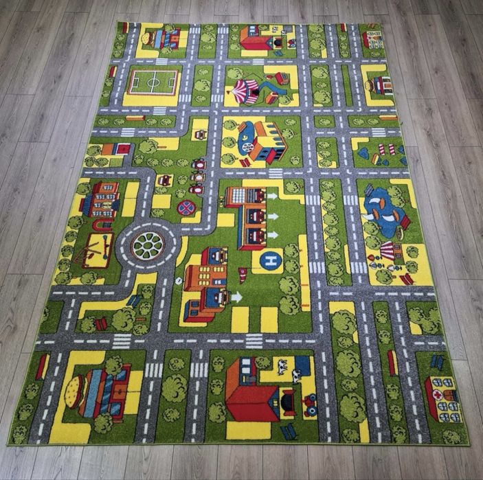 Продам ковер в детскую комнату