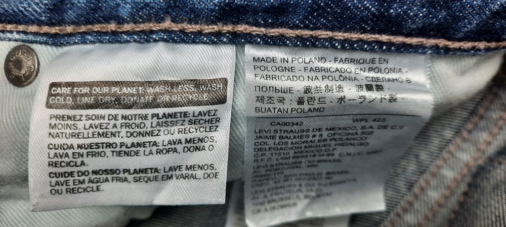 Blugi Levi Strauss