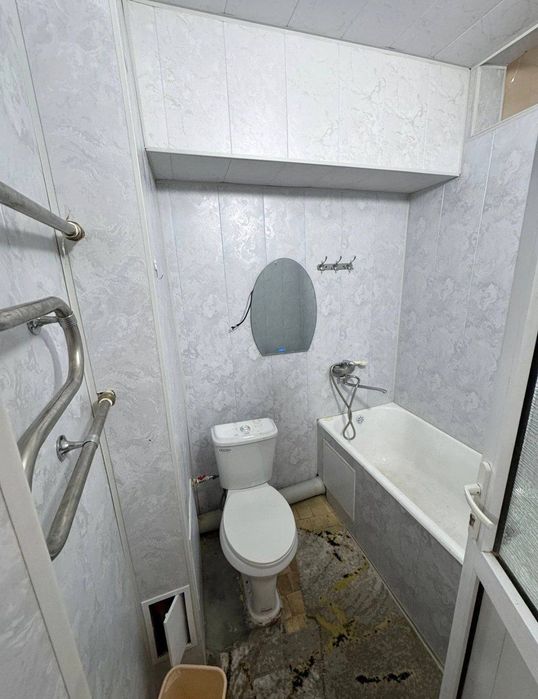 Беруни тинчлик метро ортасида. Боллага кизлага оилага