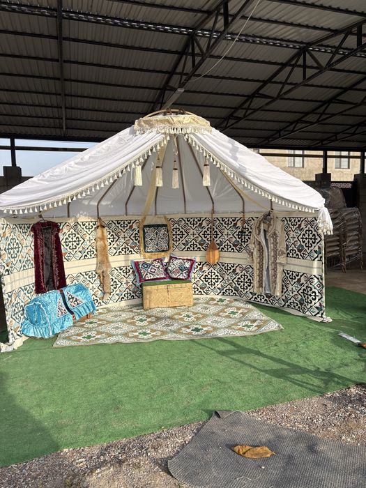 Аренда полуюрты , стол , шатры , палатка