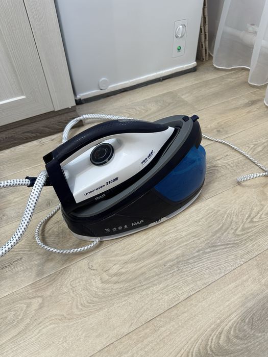 Продам утюг парогенератор Saferet