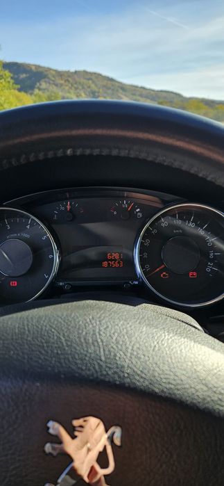 PEUGEOT 3008 2011 — imagine 11