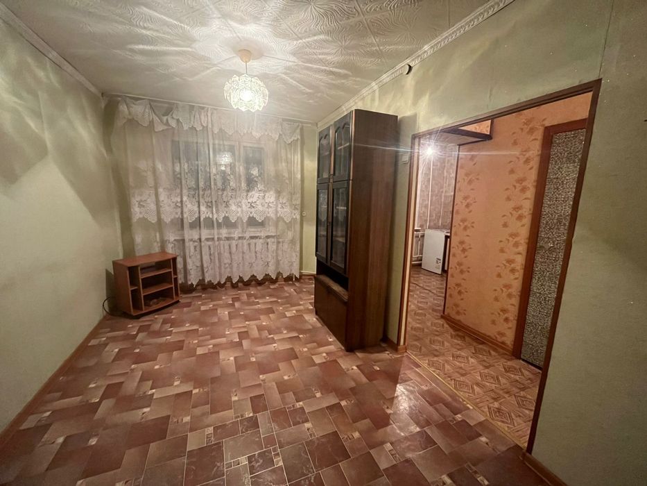 Продам квартиру в бывшем общежитии в центре города