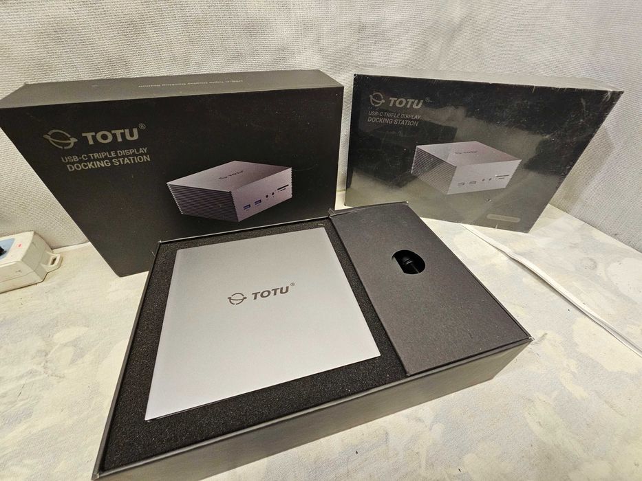 Docking station Totu TT-DC001A 4K Triple Display USB-C nou sigilat