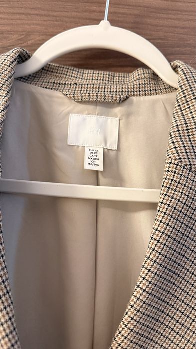 Есенен пиджак H&M, размер S-XS