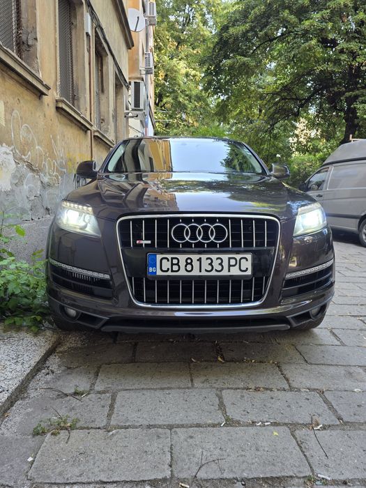 Audi q7 4.2d s- line