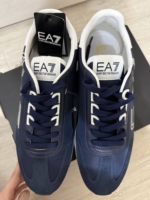 Новые кроссы Armani (оригинал)