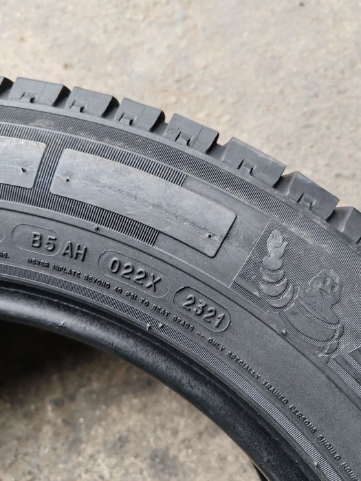 2 anvelope 235 60 17c