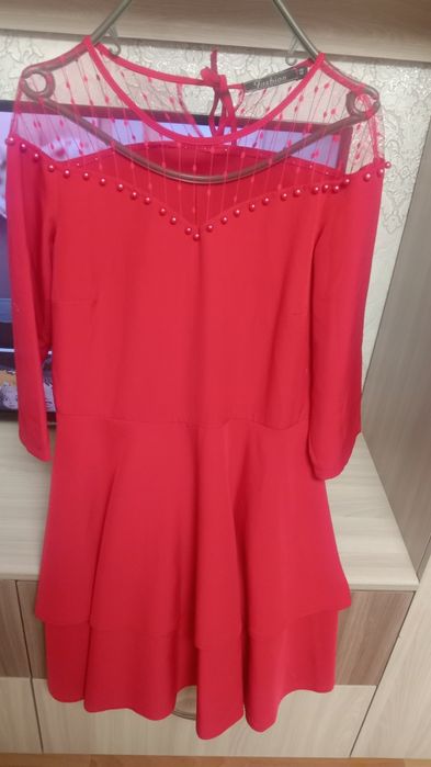 Продам платья все по 3000