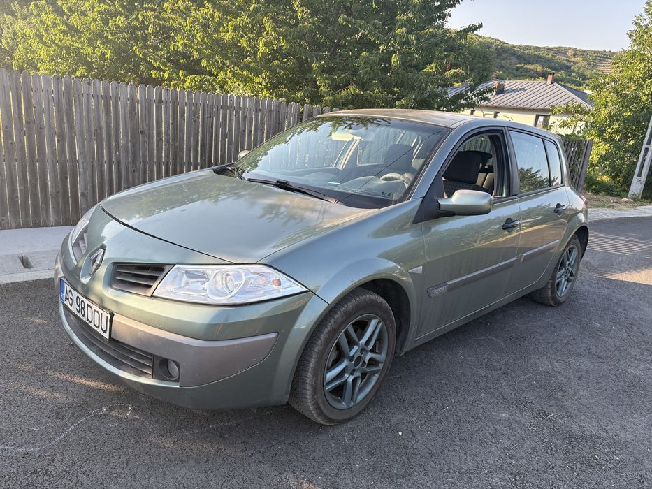 RENAULT Megane 0 — imagine 2