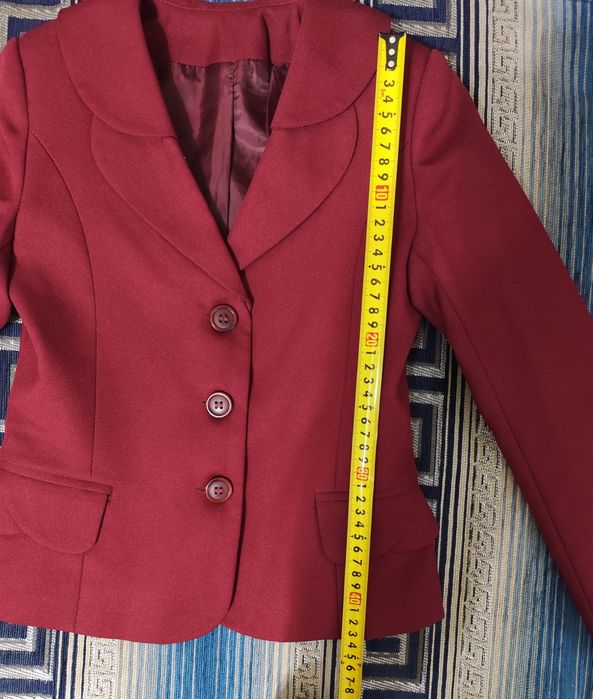 Пиджак бордовый до 9 лет
