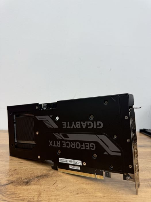 Видеокарта Gigabyte Windforce RTX 4070 12GB