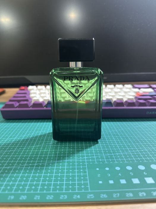 Духи Prada paradigme