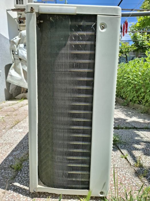 Климатик Midea 12-ка инвентор