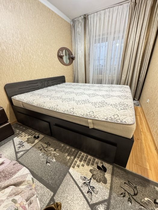 Кровать большая.220 см на 200 см.