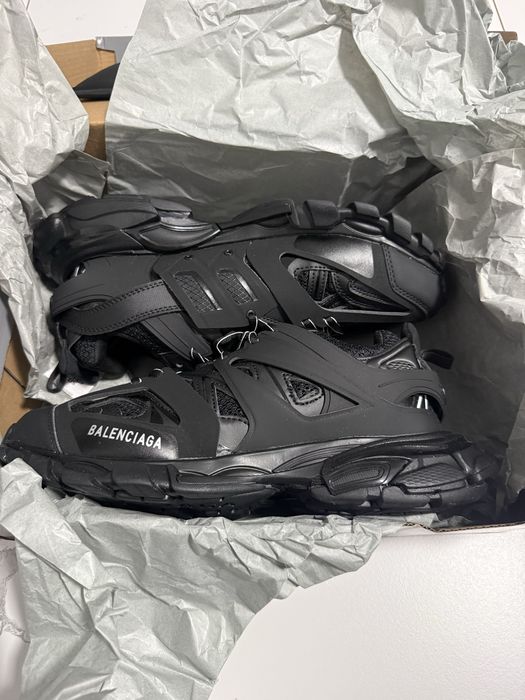 Balenciaga track black 43